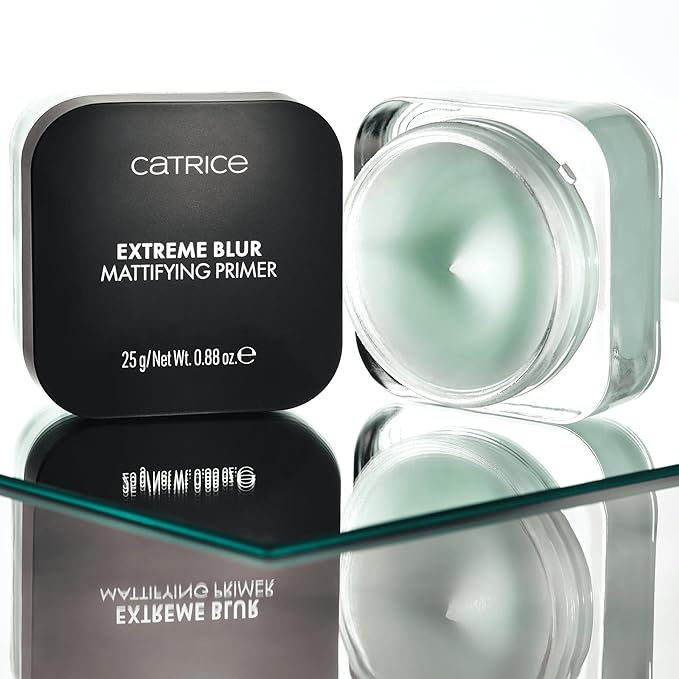 Catrice Extreme Blur Mattifying Primer | Instant Blur & Shine Control with Hyaluronic Acid & Squalane | Vegan & Cruelty Free