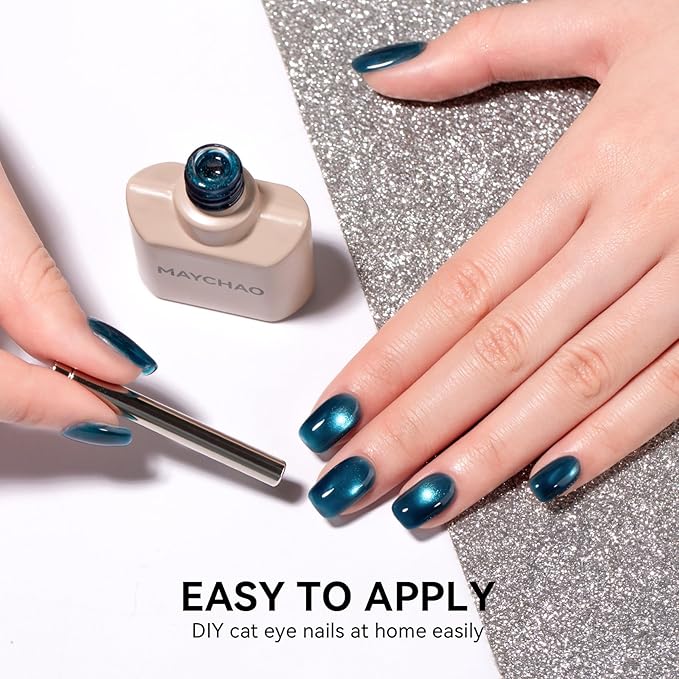 MAYCHAO 15ML Blue Vortex Cat Eye Gel Nail Polish 1Pc Jelly Glassy Blue Cat Eye Gel Polish Soak off Holographic Magnetic Nail Polish for Nail Art Manicure Salon DIY at Home, 0.5 OZ