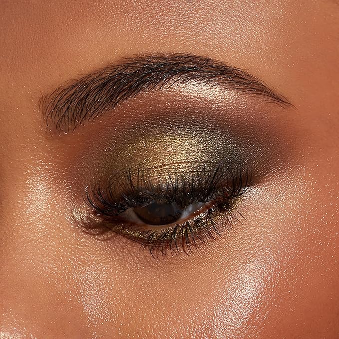Sigma Beauty Caramel Apple Eyeshadow Quad — Makeup Eyeshadow Quad with a Buttery Soft Formula and Buildable, Blendable Shades for a Flawless Eye Look, Designed for All Day Wear