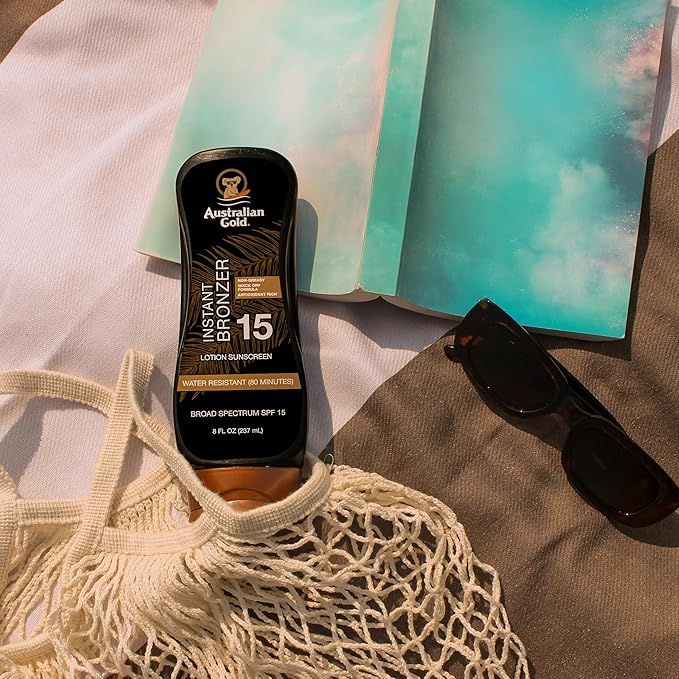 Australian Gold Sunscreen Lotion with Instant Bronzer SPF 15, 8 Ounce | Broad Spectrum | Water Resistant | Non-Greasy | SPF 15 8 Fl Oz (Pack of 1)